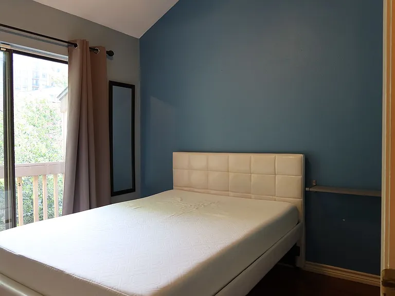 2210 Pearl St #303 — Photo 12