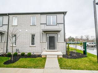 121A Moffatt St #11, Saint Catharines, ON L2P 2L5