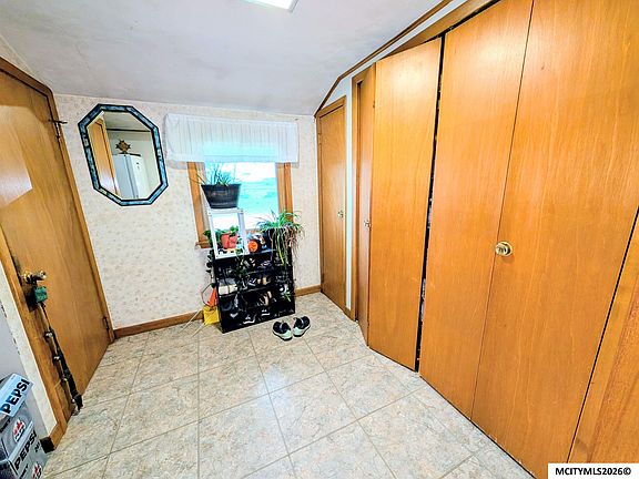 4th image of 16338 140th St