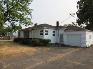 1760 SE River Rd, Hillsboro, OR 97123