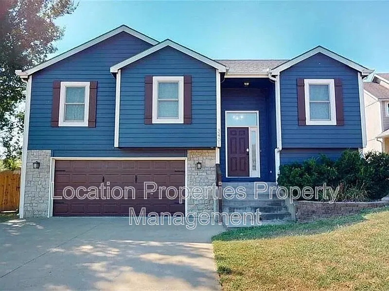 4 bed, 3.0 bath, 2143 sqft, $2,500 — Photo 1