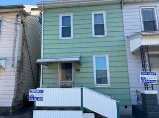 362 N 13th St, Lebanon, PA 17046