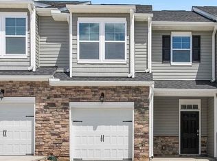 1692 Hallview Ct #1, Kernersville, NC 27284