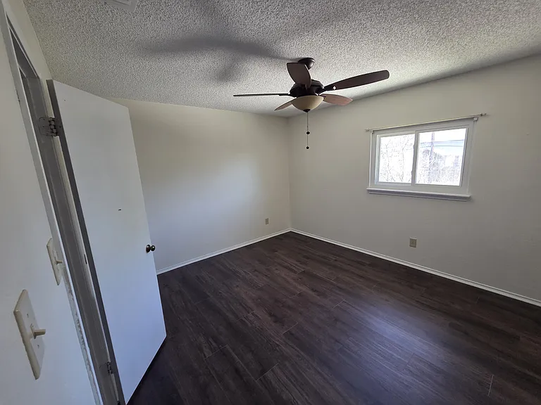 7114 Breeze Holw — Photo 5