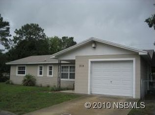 1614 Travelers Palm Dr, Edgewater, FL 32132