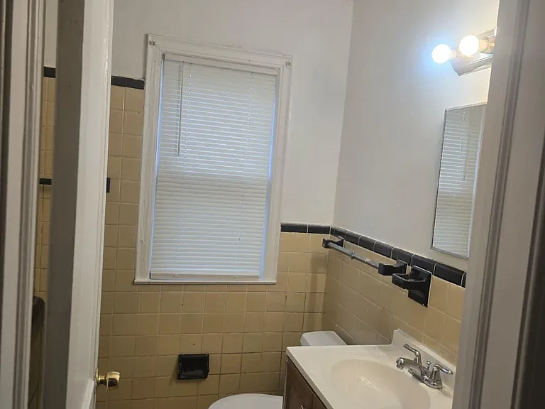 7485 Memorial Ave — Photo 10