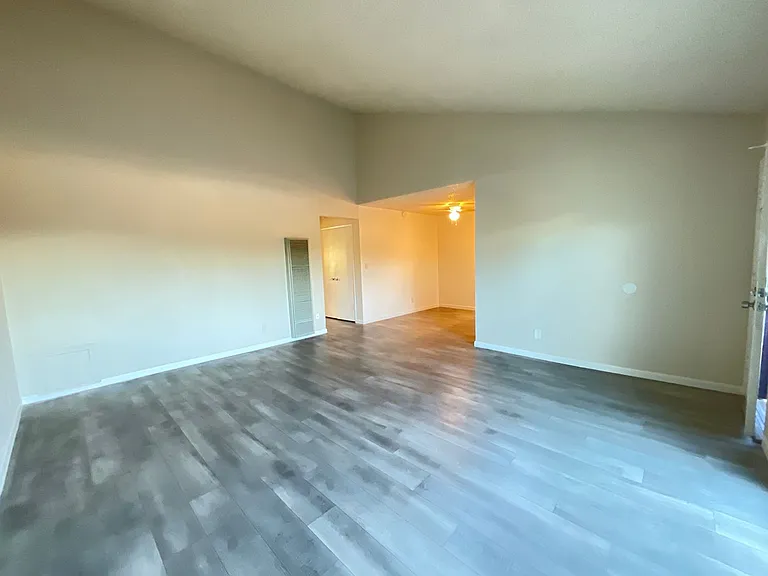 Stanton6442 — Photo 3