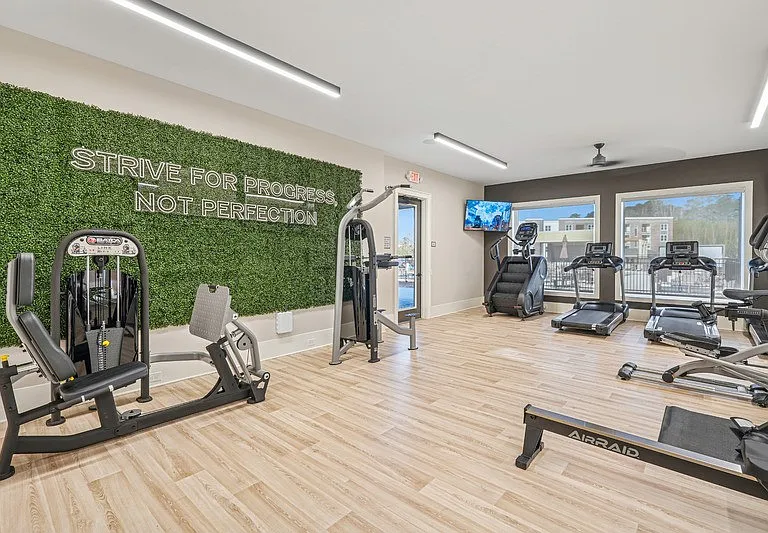 Elevate Riverview — Photo 23