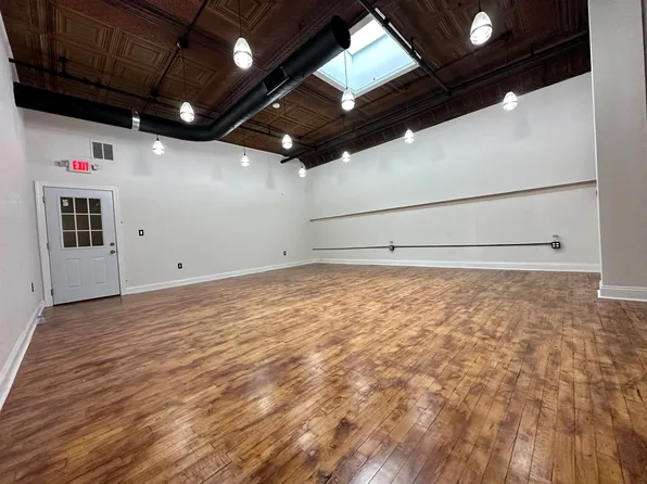 5810 Bergenline Avenue image 9 of 14