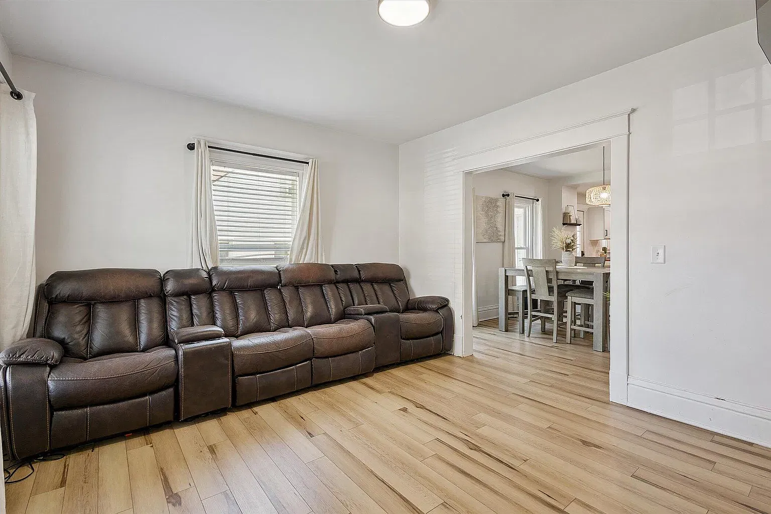 2 bed, $1,550 — Photo 4
