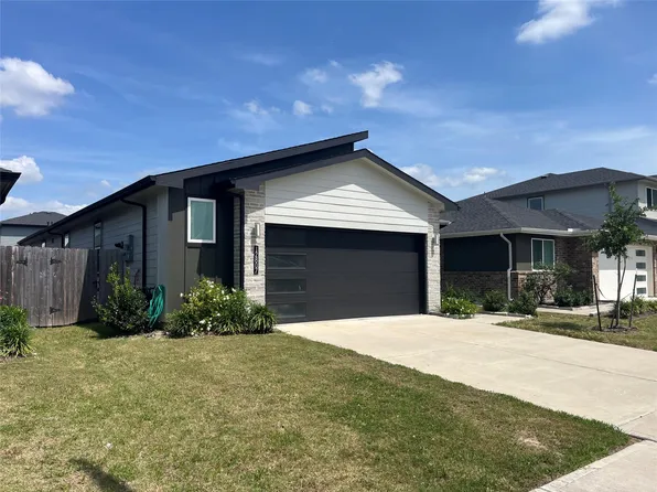 12807 Southborough Ln, Houston, TX 77047
