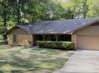 409 E Forest Dr, White Oak, TX 75693