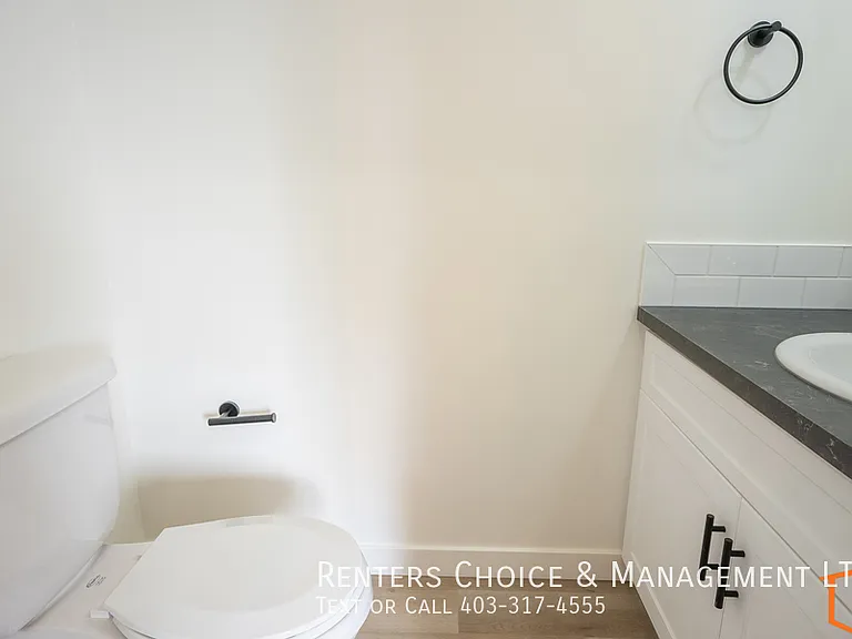 5121D 54th Ave — Photo 8