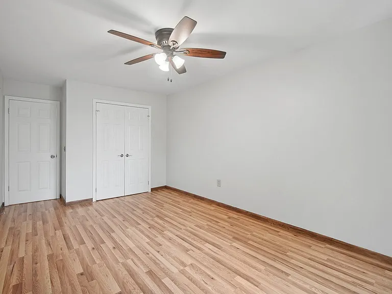 38 Park St #25H — Photo 16