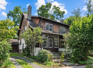 18 Elm Pl, Hastings On Hudson, NY 10706
