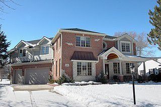 Stunning 5 Bed/4.1 Ba Beauty!