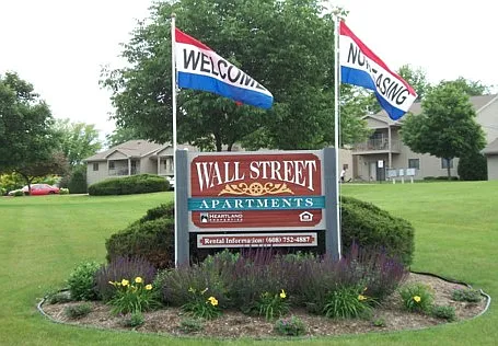 WALL STREET APARTMENTS