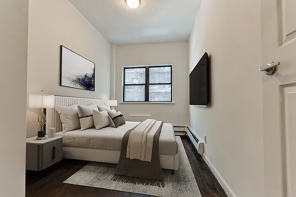 Rented by Vector New York, LLC | media 7