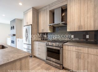 6882 NE 13th Ave, Portland, OR 97211