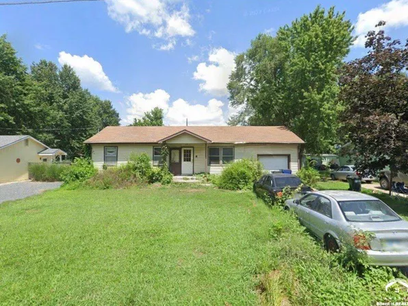 831 Elm St, Lawrence, KS 66044