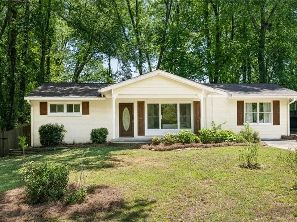 3077 Francine Dr, Decatur, GA 30033