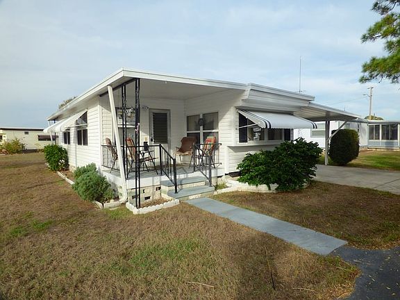 3rd image of 7400 46th Ave N Lot 421