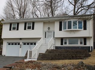 53 Pelham St, Saugus, MA 01906