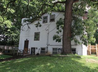 47 N Pistakee Lake Rd, Fox Lake, IL 60020