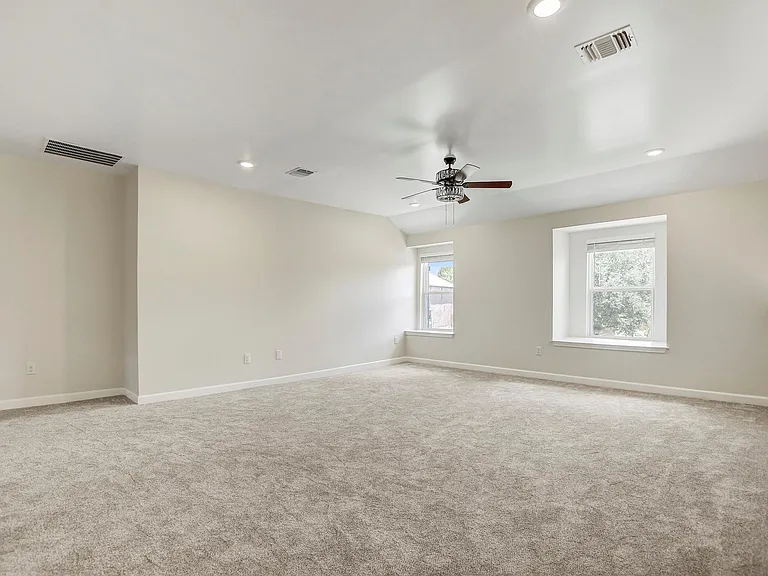 309 Camperdown Elm Dr — Photo 29