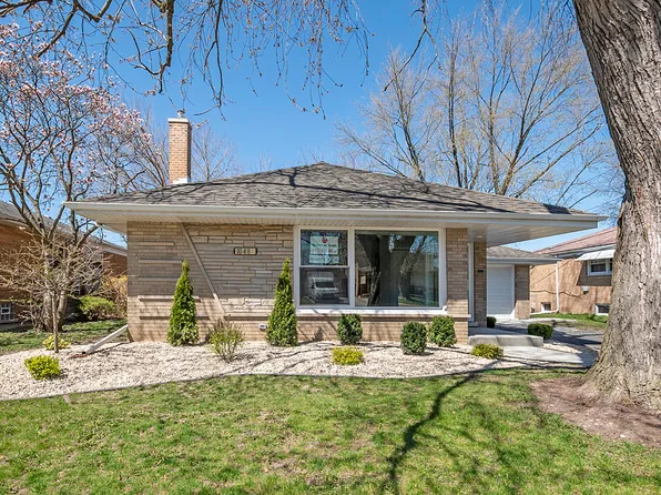 1048 E 159th Pl, South Holland, IL 60473