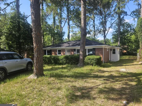 1408 Bethune St, Waycross, GA 31501