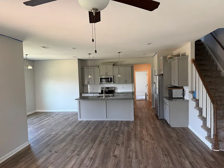 482 Weston Woods St — Photo 15