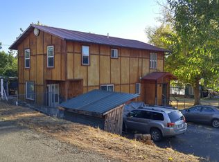 420 N Main St, Prairie City, OR 97869