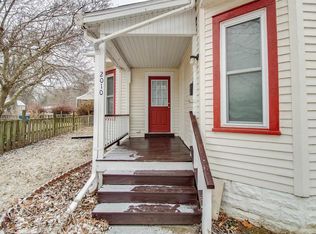 2010 Park Ave, Alton, IL 62002