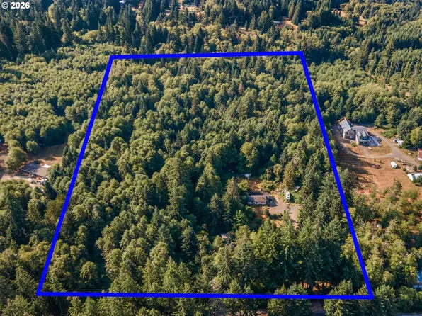 44502 SE Wildcat Mountain Dr, Sandy, OR 97055