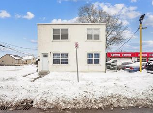 63 Pelham Rd, Saint Catharines, ON L2S 1R6