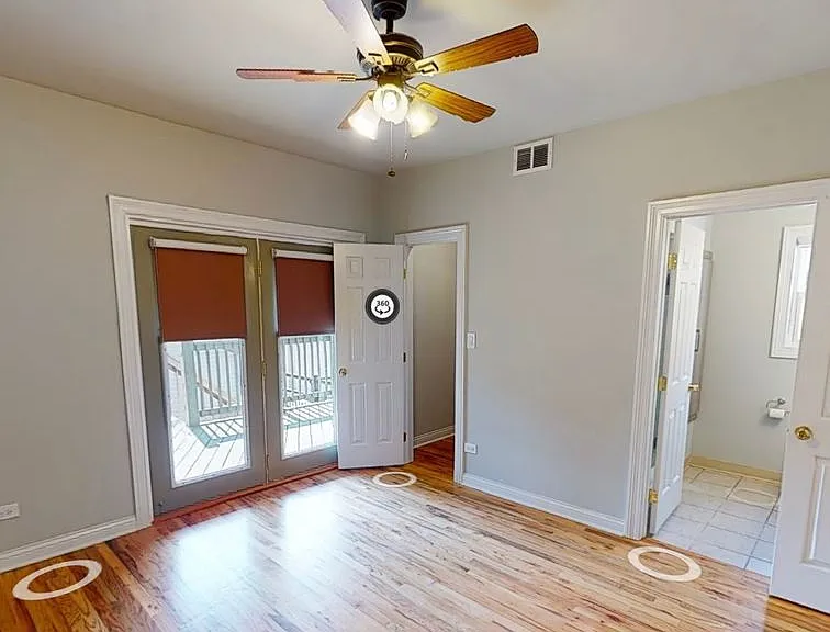 1547 W Augusta Blvd — Photo 8