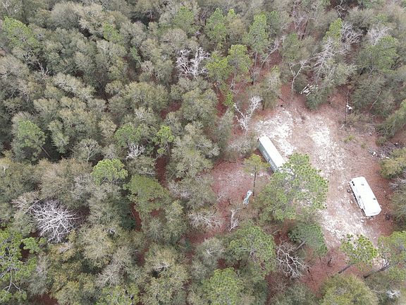 4th image of 2100 S Lake Parkway