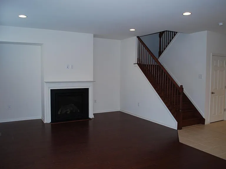 40 Autumn Ln — Photo 10