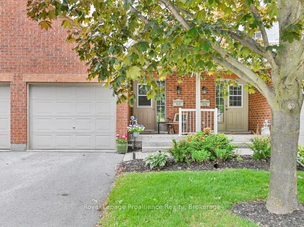 35 Albion St Unit 37, Belleville, ON K8N 5Y8