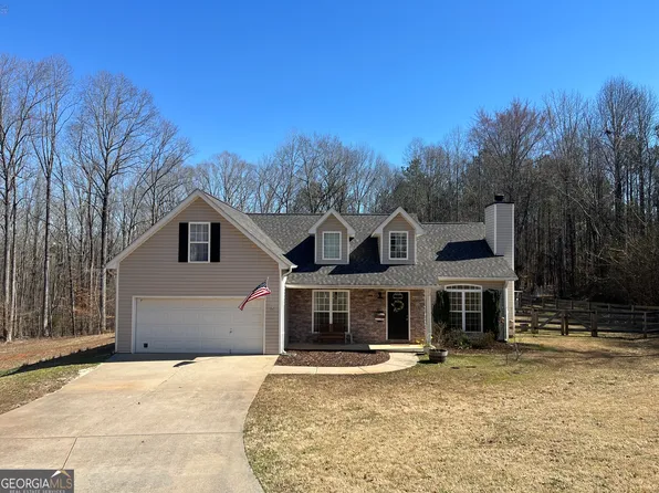 180 Lenox Dr, Jefferson, GA 30549