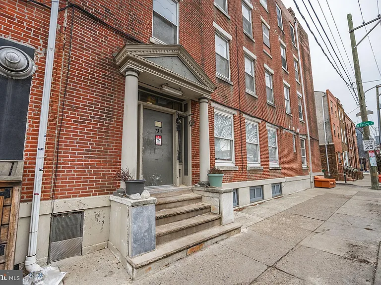 734 S 9th St #4F — Photo 10
