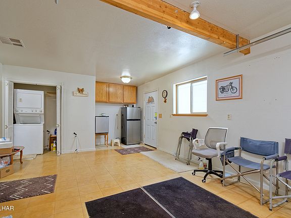 4th image of 49600 Opal Ave