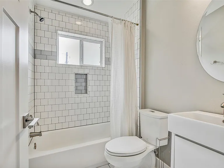 5109 Lott Ave #A — Photo 26