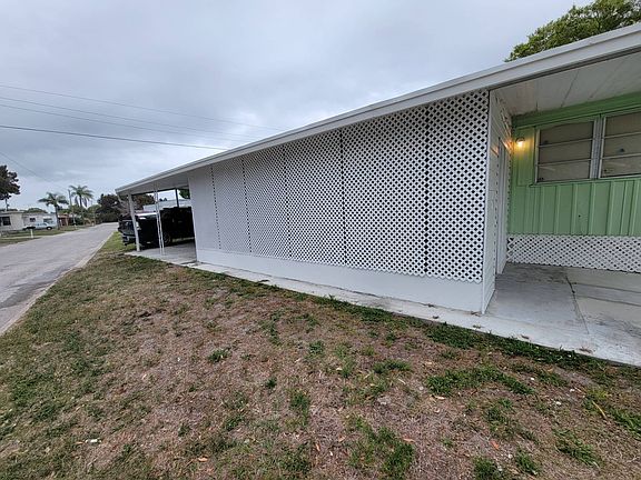 3rd image of 4000 24th St N #823