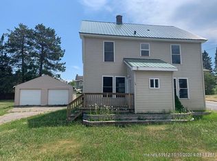 18 Nelson Ave, Limestone, ME 04750