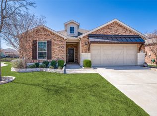 7612 Heritage Dr, Aubrey, TX 76227