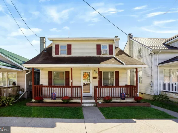726 W 5th St, Lewistown, PA 17044