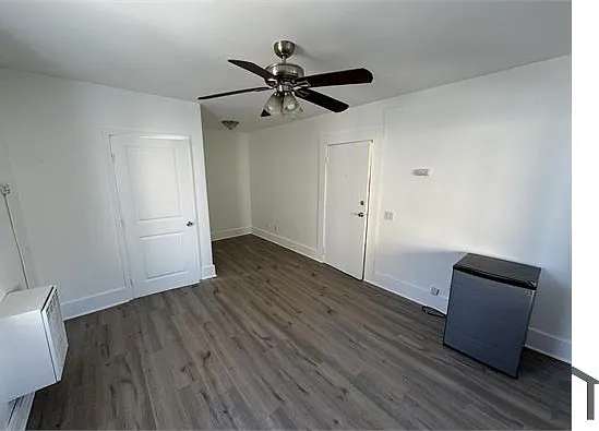 Studio, 250 sqft, $1,250 — Photo 4