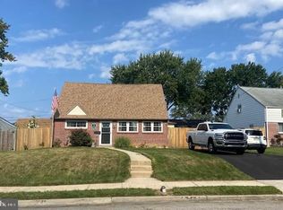 2329 Cedar Ln, Secane, PA 19018